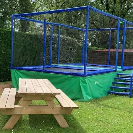 Mobil Pour 6 Personnes Avec Terrasse - Api-1-52-640 Limeuil