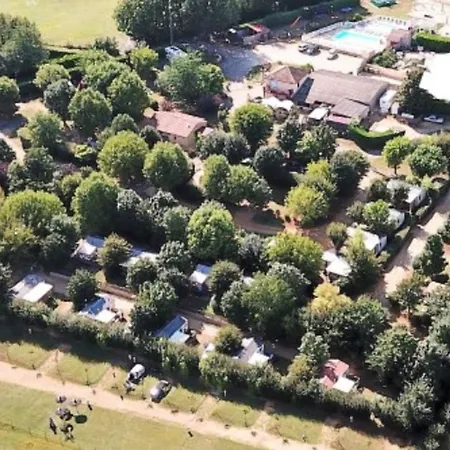 Mobil Pour 6 Personnes Avec Terrasse - Api-1-52-640 Campingplads Limeuil